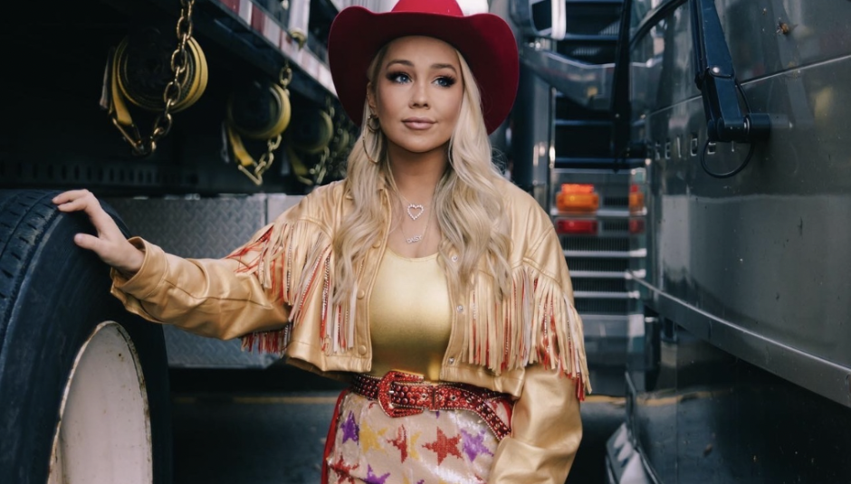 RaeLynn Kicks Off Niswonger Concerts in Fall 2023 Van Wert Live