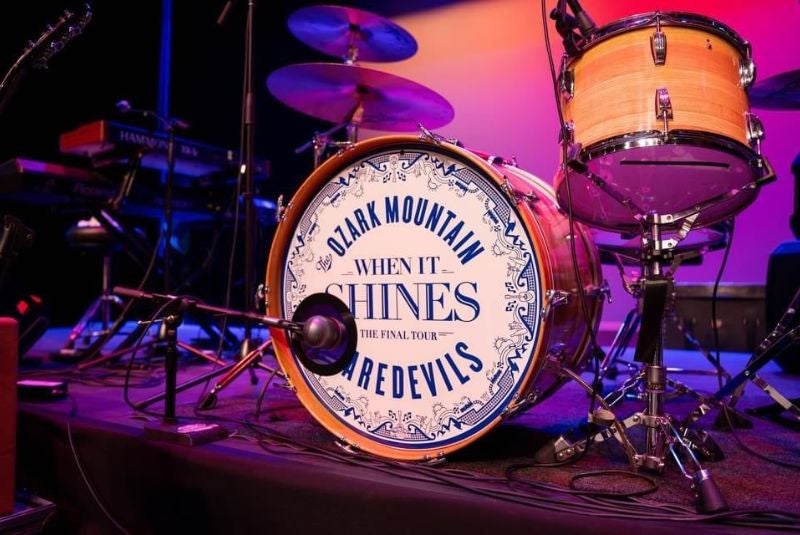 More Info for Back to Back Entertainment at the Niswonger this Weekend 